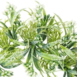 Deko-Kranz, Design 6, innen: Ø 11cm, außen: Ø 22cm, mit weißen Knospen