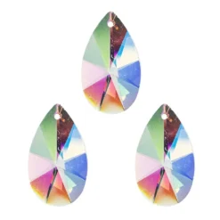 Glaskunst, Briolette Anhänger, Hera, 2,2cm x 3,8cm, facettiert, irisierend, 3 Stück