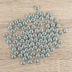 Perlen, Knoten, 0,4cm x 1cm, silber mit grüner Patina, 95 Stück