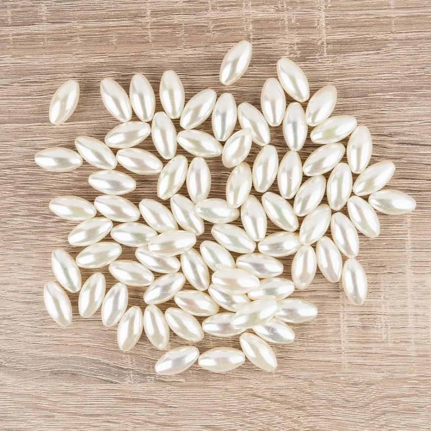 Perlen, Oval 3, 1cm x 1,9cm, perlmutt-creme irisierend, 75 Stück