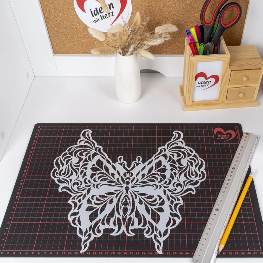 Silhouetten-Laser-Schablone, 28cm x 30cm, Schmetterling 2