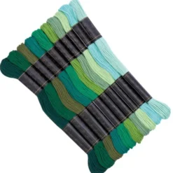 Stickgarn-Set, 10 Döckchen, Grüntöne