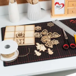 Streu-Deko, Holz, Weihnachten 2, 9 versch. Designs, je 3 Stück, 1,6mm stark, natur, 27 Teile
