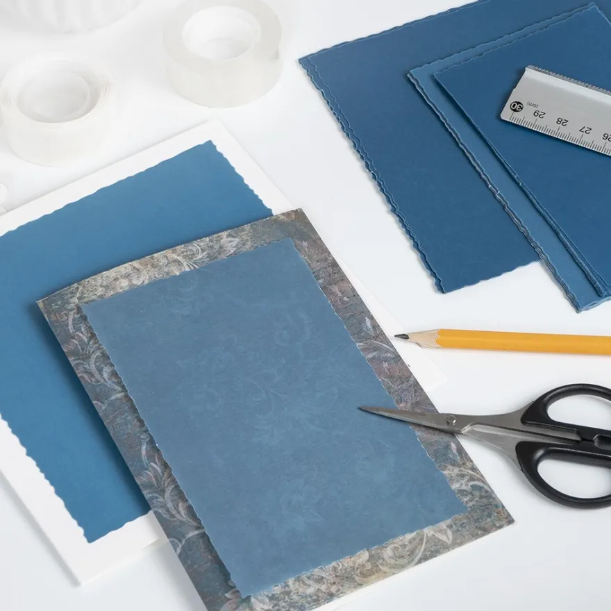 Transparentpapier-Aufleger, mit Büttenrand, 14cm x 14cm, 130g/m², blau, 20 Blatt