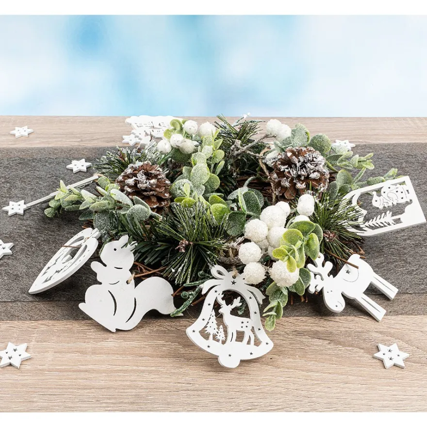 Winterliche Anhänger, Holz, 2,5cm bis 7cm groß, 3mm stark, versch. Designs, weiß, 68 Stück